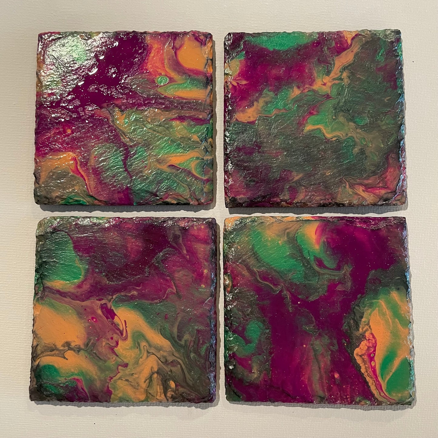 1 set of coasters - Carnival